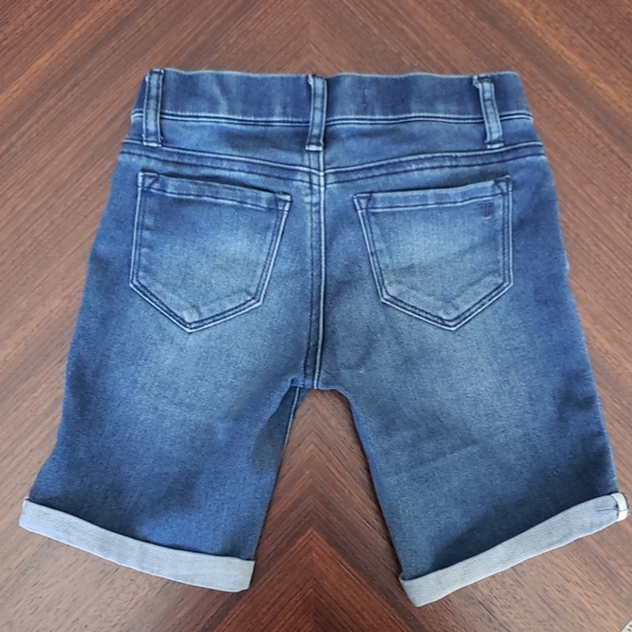 Tractr girls shorts - Picture 2 of 3